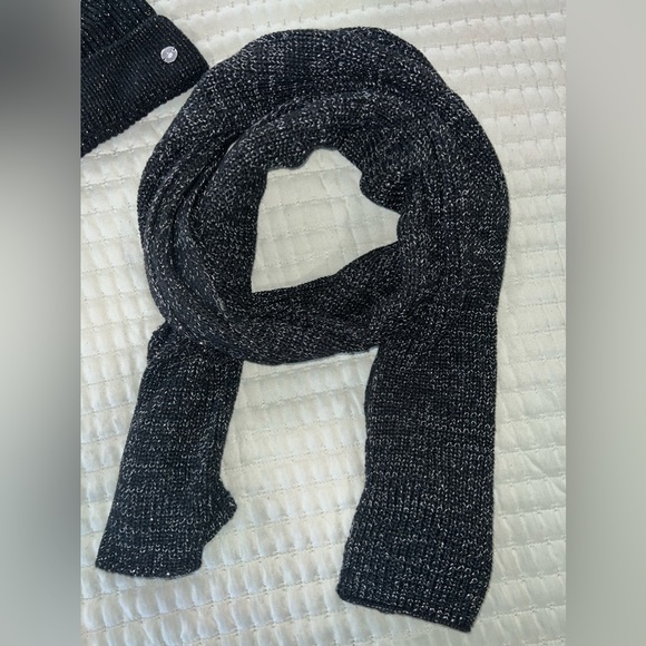 Black Scarf and Hat Set with White and Silver Glitter Accents- NWOT - Picture 3 of 7